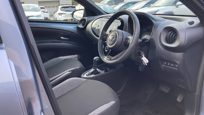 Toyota Aygo X 1.0 VVT-i Pure 5dr Auto Petrol Hatchback